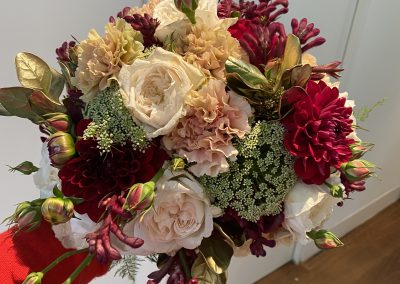 Christmas flowers by Petal and Rose